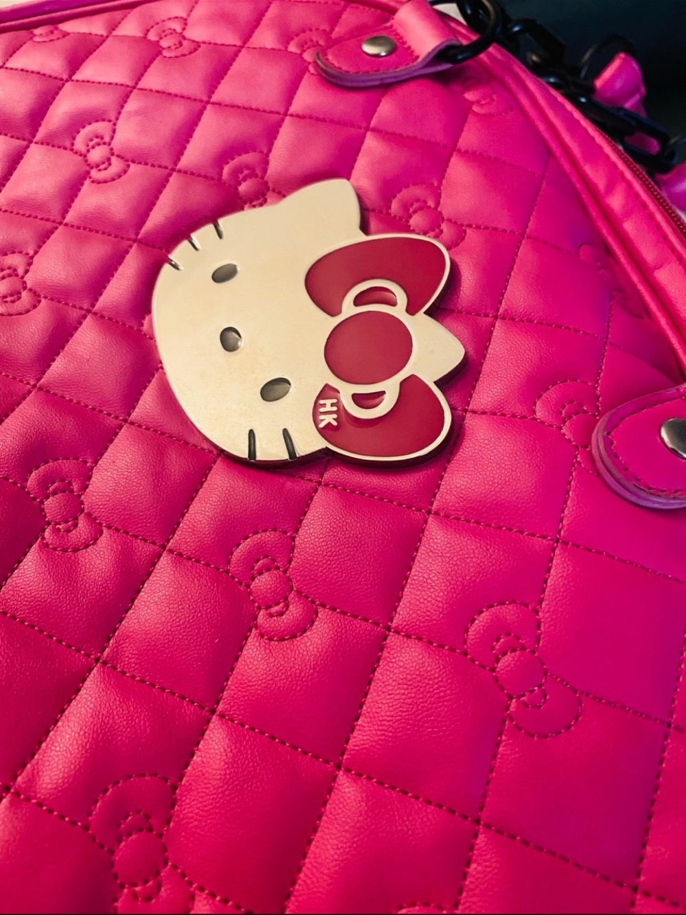 Hello Kitty Quilted Pink Tote Bag - Picture 2 of 8